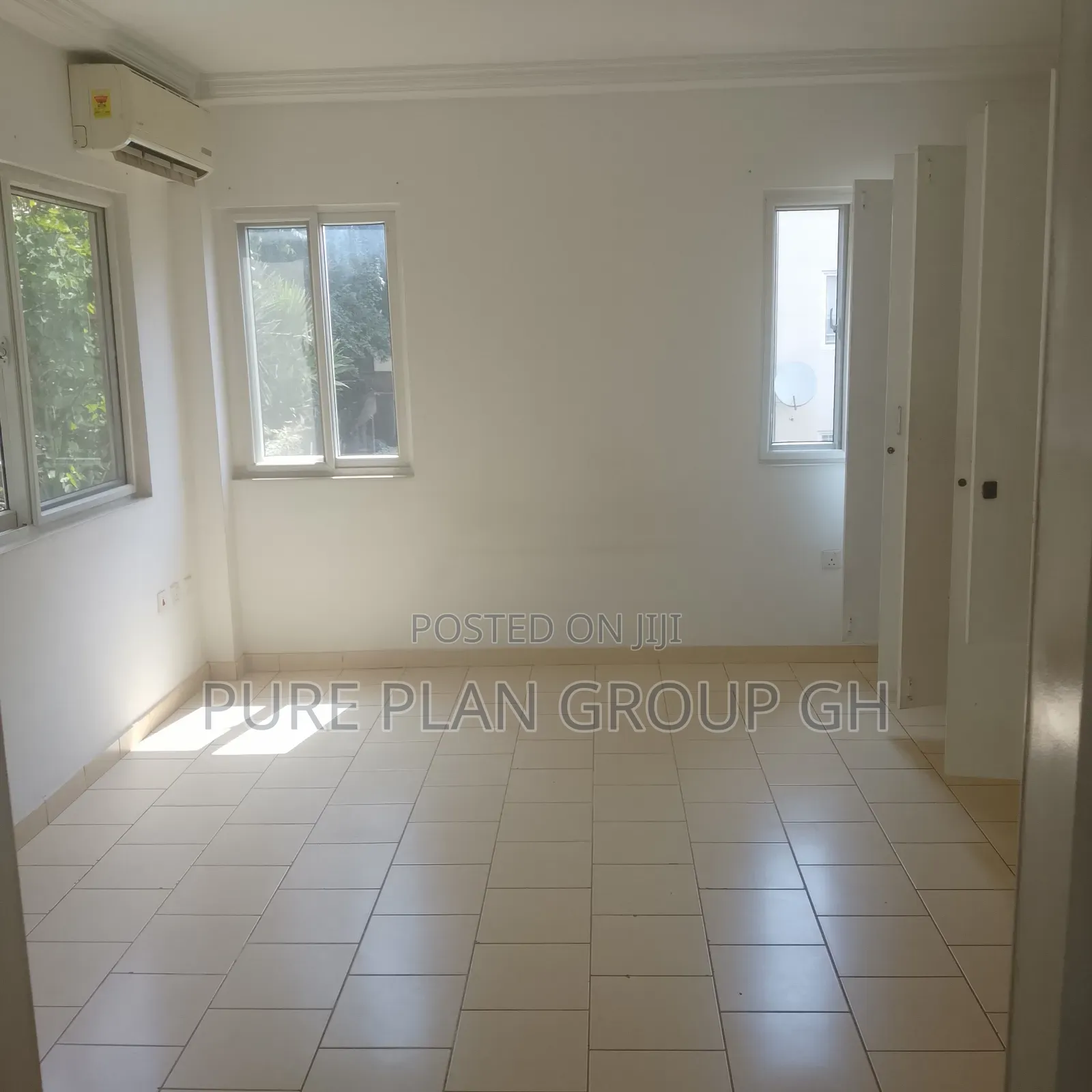 Furnished 3bdrm Apartment in Shiashie, Ghana Link Area for rent in Ghana Link Area
