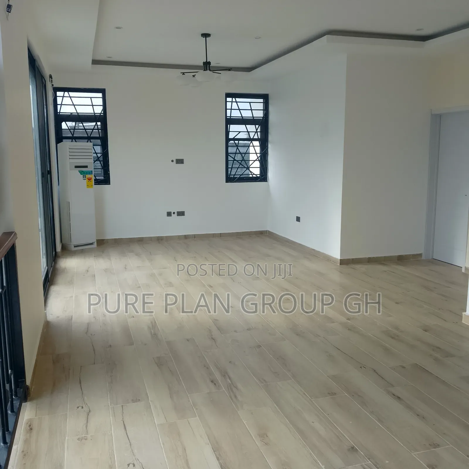 4bdrm Townhouse / Terrace in East Legon, A&C Mall Area for rent in A&C Mall Area