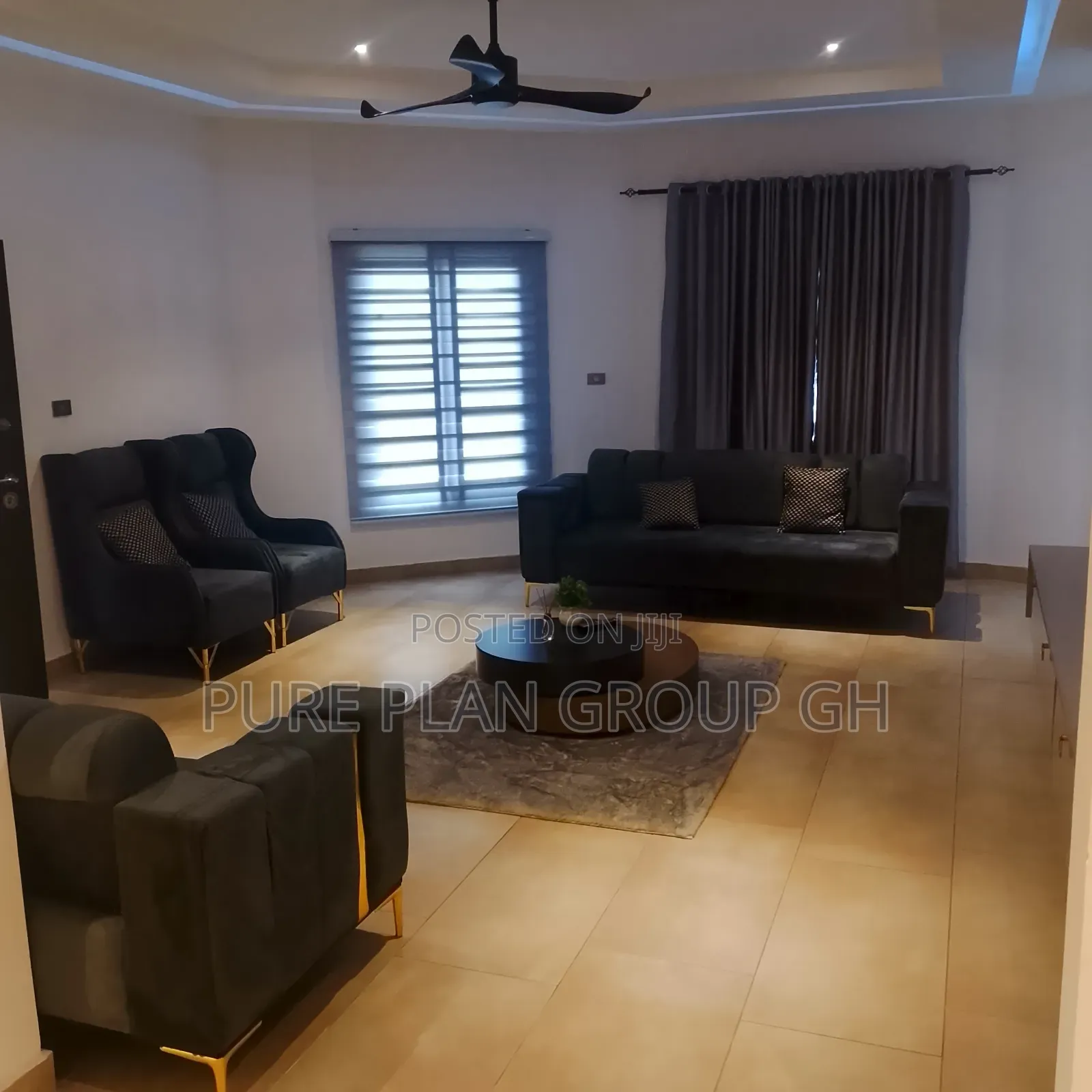 3bdrm Block of Flats in East Legon, A&C Mall Area for sale in A&C Mall Area