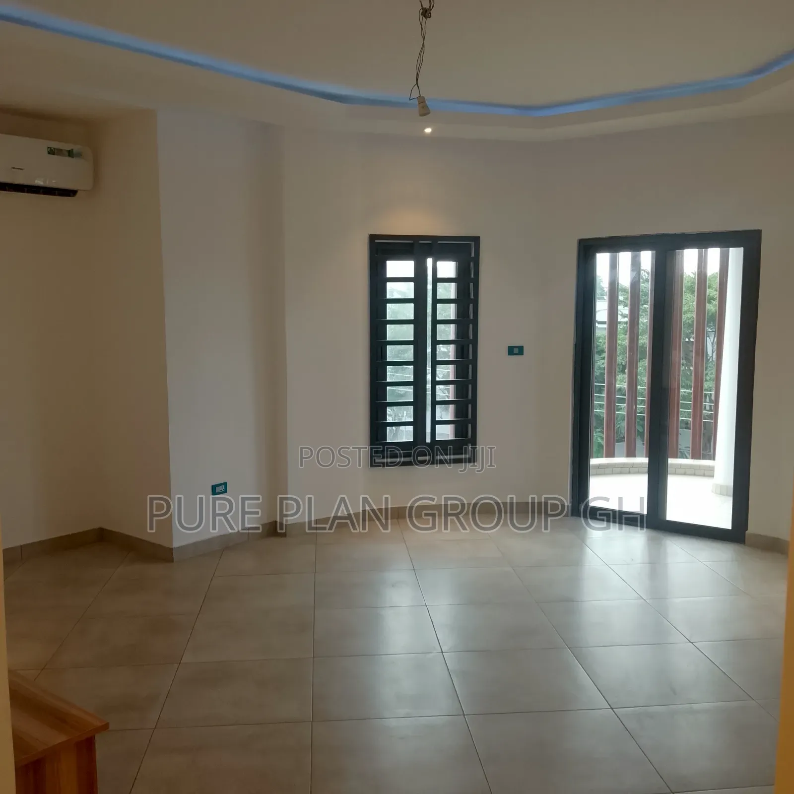 Furnished 2bdrm Block of Flats in East Legon, A&C Mall Area for sale in A&C Mall Area