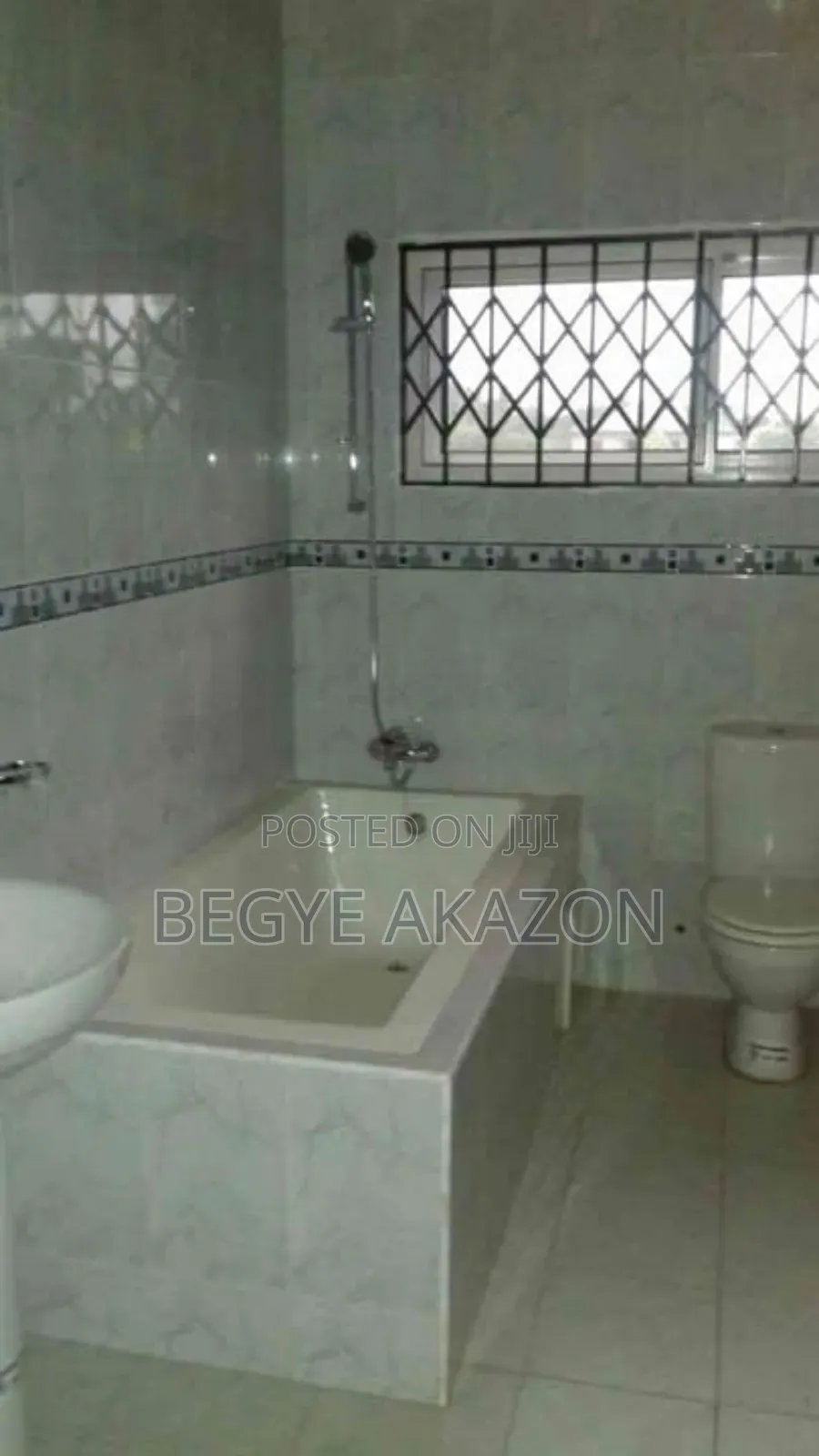 4bdrm House in Begye Akazon, Frafraha for sale in Frafraha