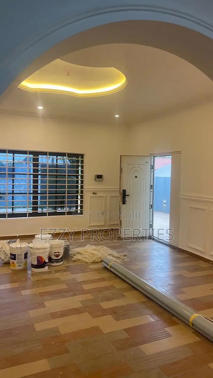 3bdrm Apartment in Lakeside Community 5, Ashaley Botwe for rent in Ashaley Botwe