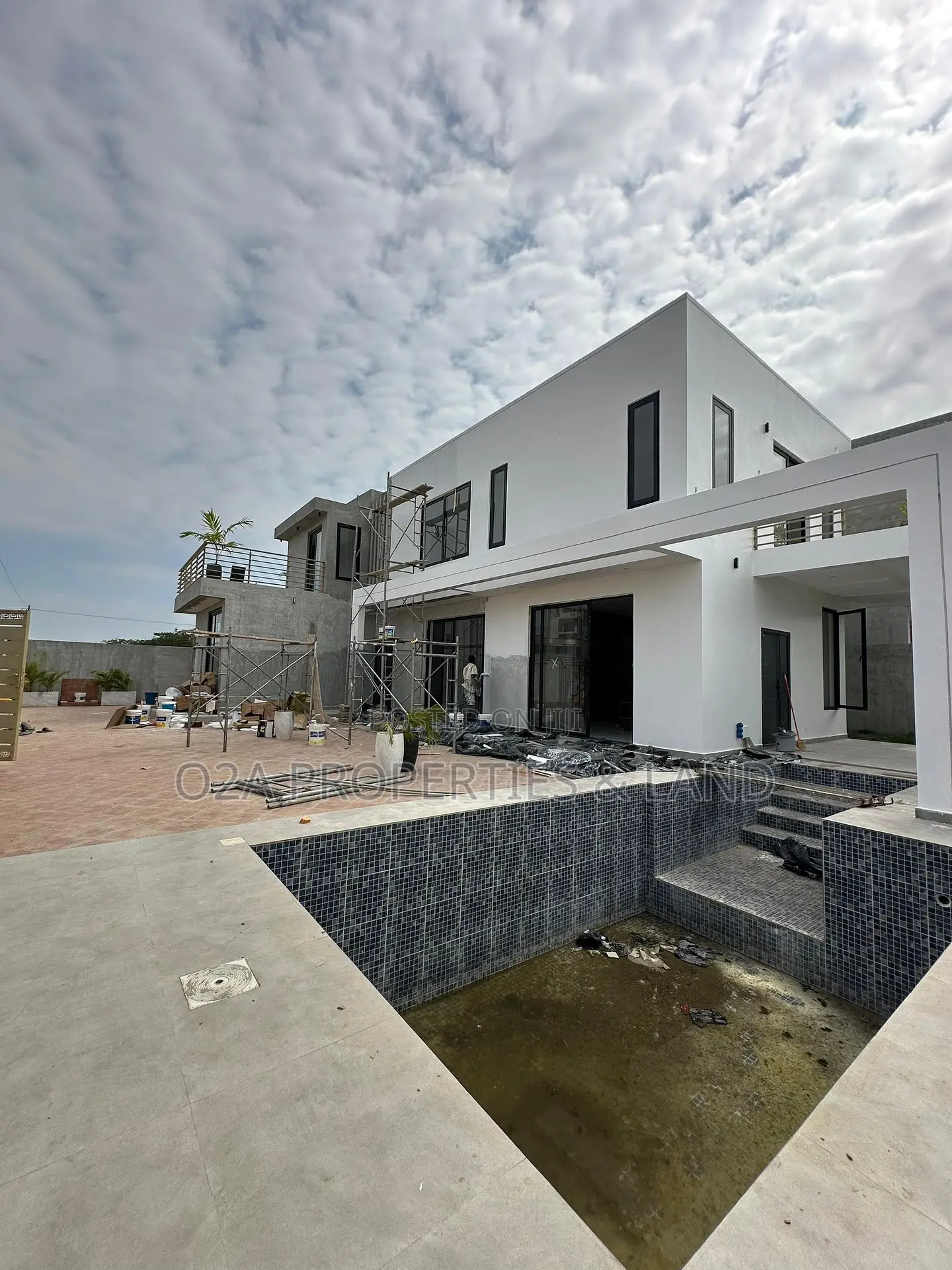 Furnished 4bdrm House in East Legon Hills for sale in New Legon