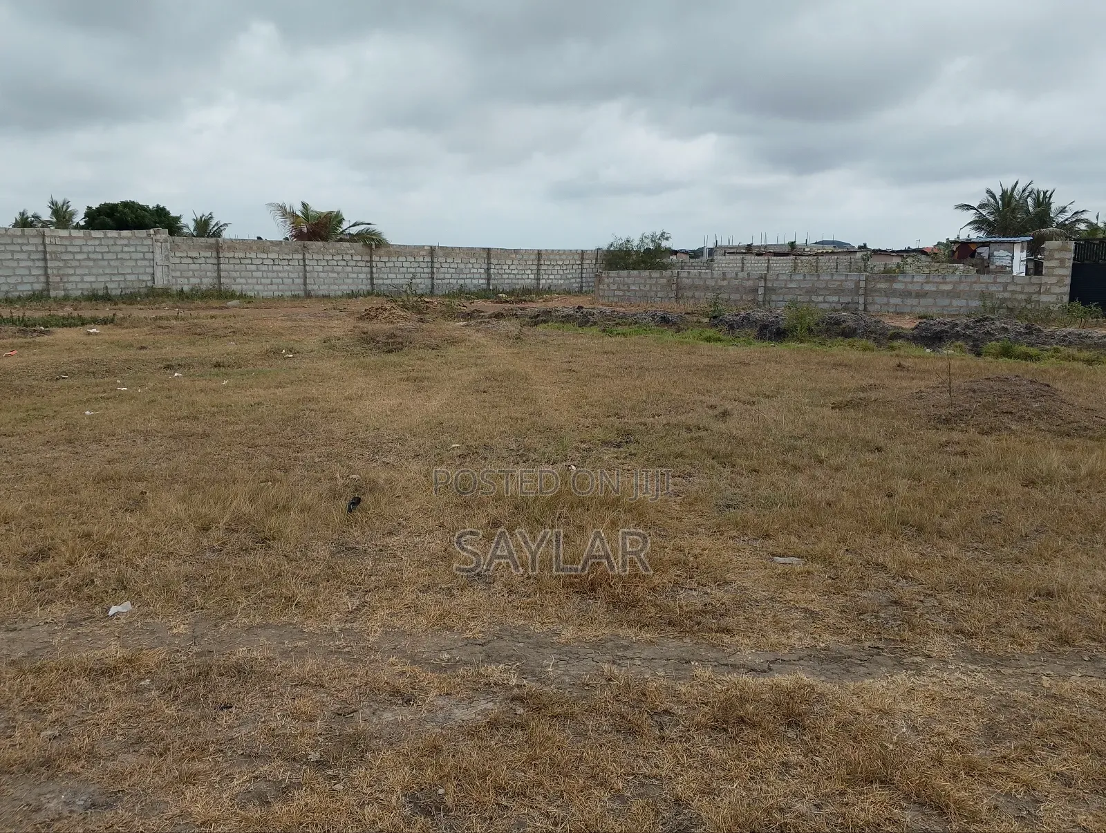 Full Plot for Sale Klagon Behind Comm12 at a Very Developed Area in Tema Metropolitan