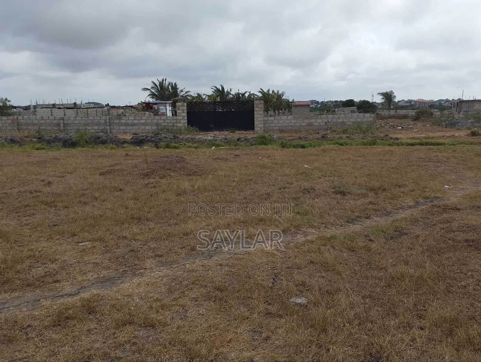 Full Plot for Sale Klagon Behind Comm12 at a Very Developed Area in Tema Metropolitan