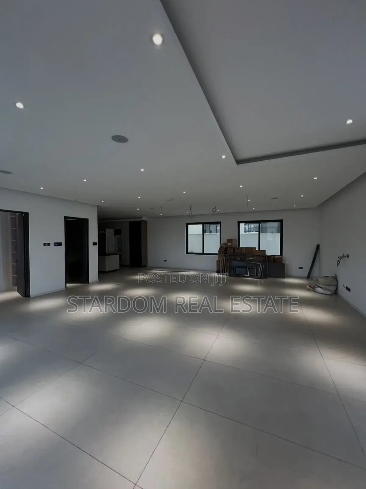 4bdrm Duplex in Cantonments for sale in Cantonments