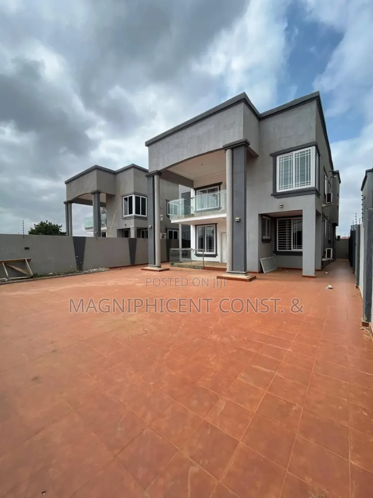 4bdrm Duplex in Lakeside Estates C1, Ashaley Botwe for rent in Ashaley Botwe