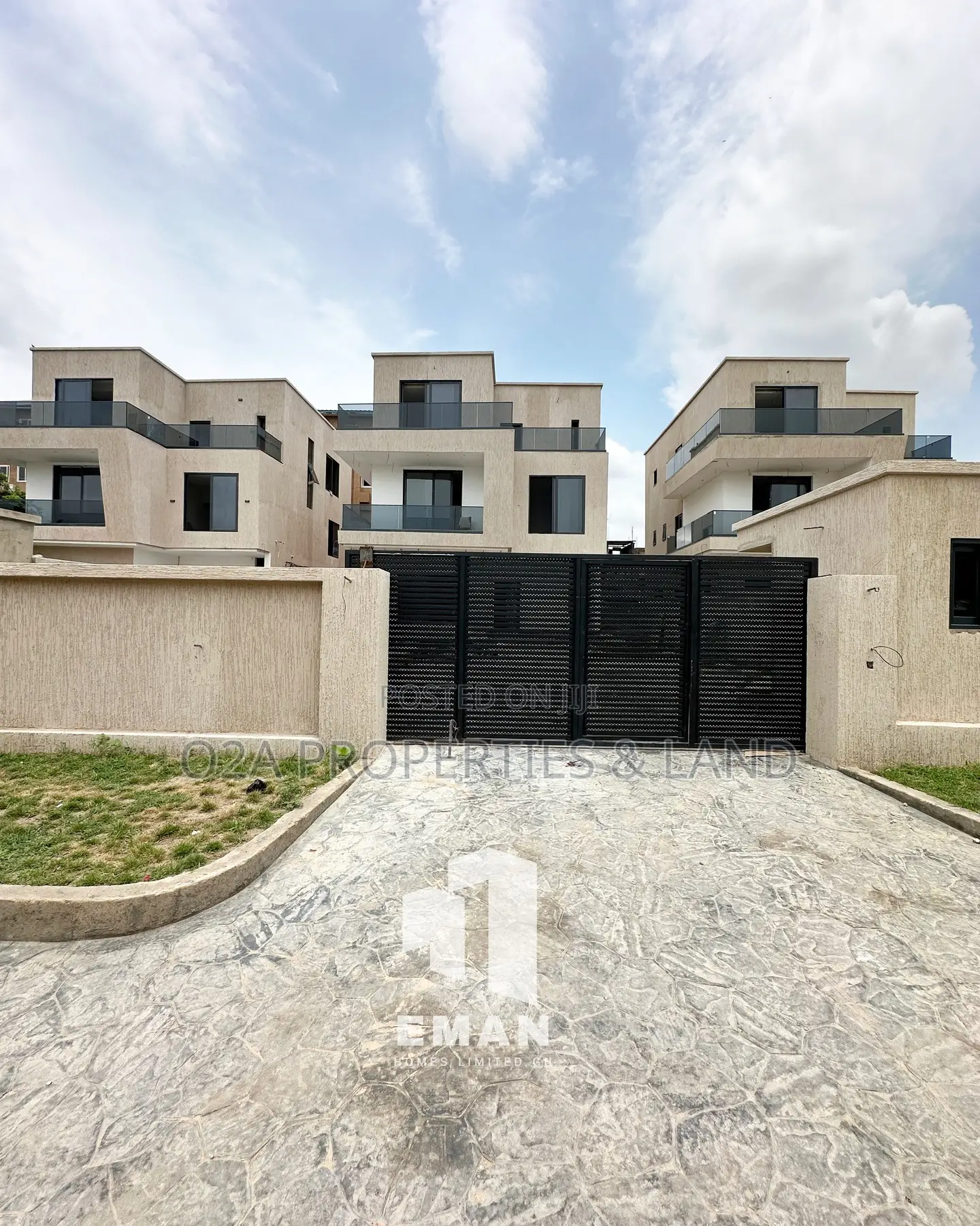 4bdrm House in Abelemkpe, Lincoln School Area for sale in Lincoln School Area