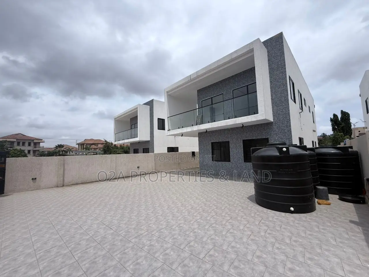 4bdrm House in East Legon, Otano for sale in Otano