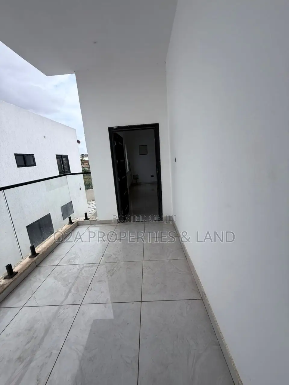 4bdrm House in East Legon, Otano for sale in Otano