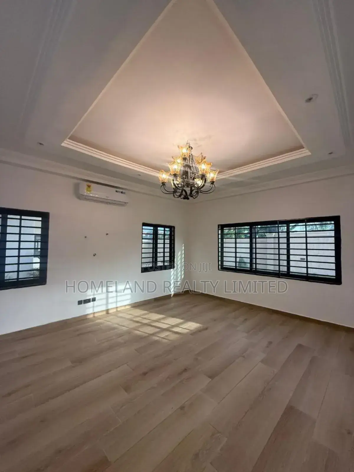 4bdrm Duplex in New York, Oyarifa for rent in Oyarifa