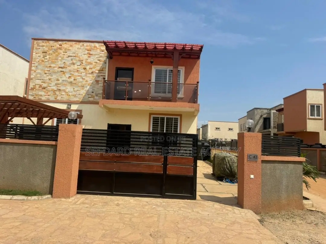 3bdrm Duplex in Mile 7 for rent in Mile 7