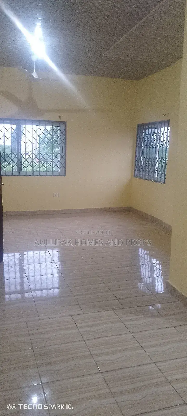 2bdrm Apartment in Lakeside  Comm. 6 for rent in Lake Side Estate