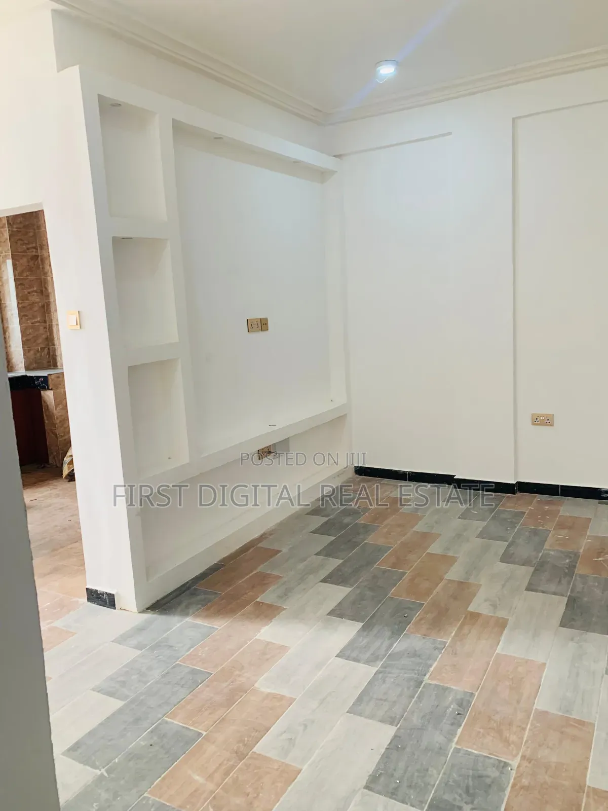 2bdrm Apartment in First Digital Real, West Hills Mall Area for rent in West Hills Mall Area
