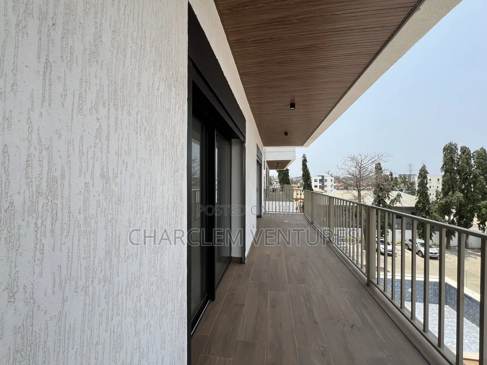 2bdrm Apartment in Charclem Ventures, Dzorwulu for rent in Dzorwulu