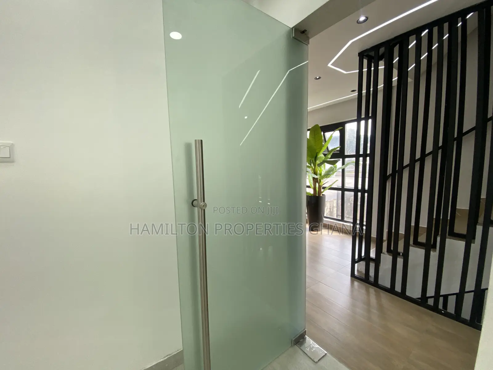 Lovely Spacious Double Room Office Space Complex for Rent Cantonments in Cantonments