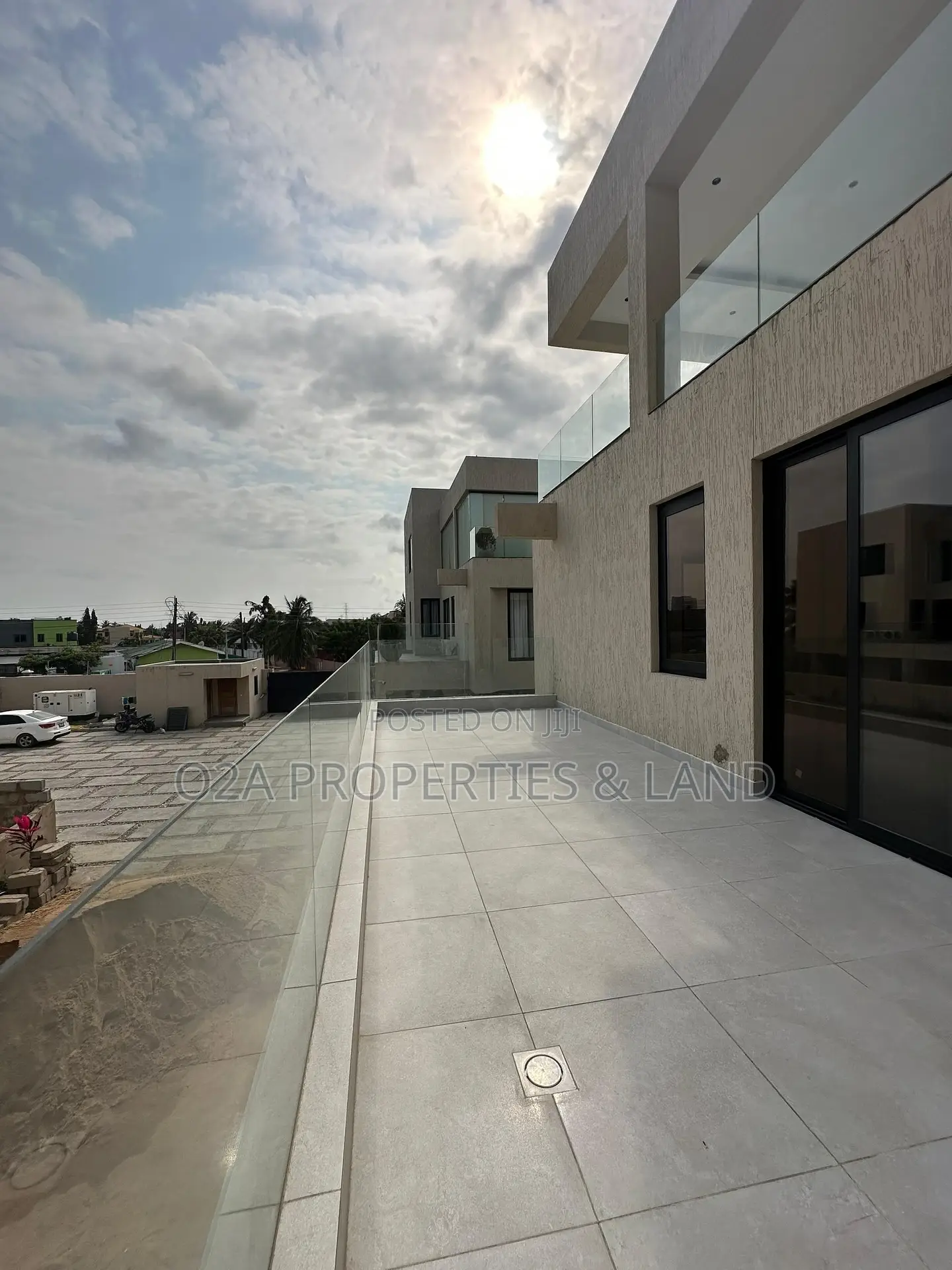4bdrm House in Dzorwulu for sale in Dzorwulu