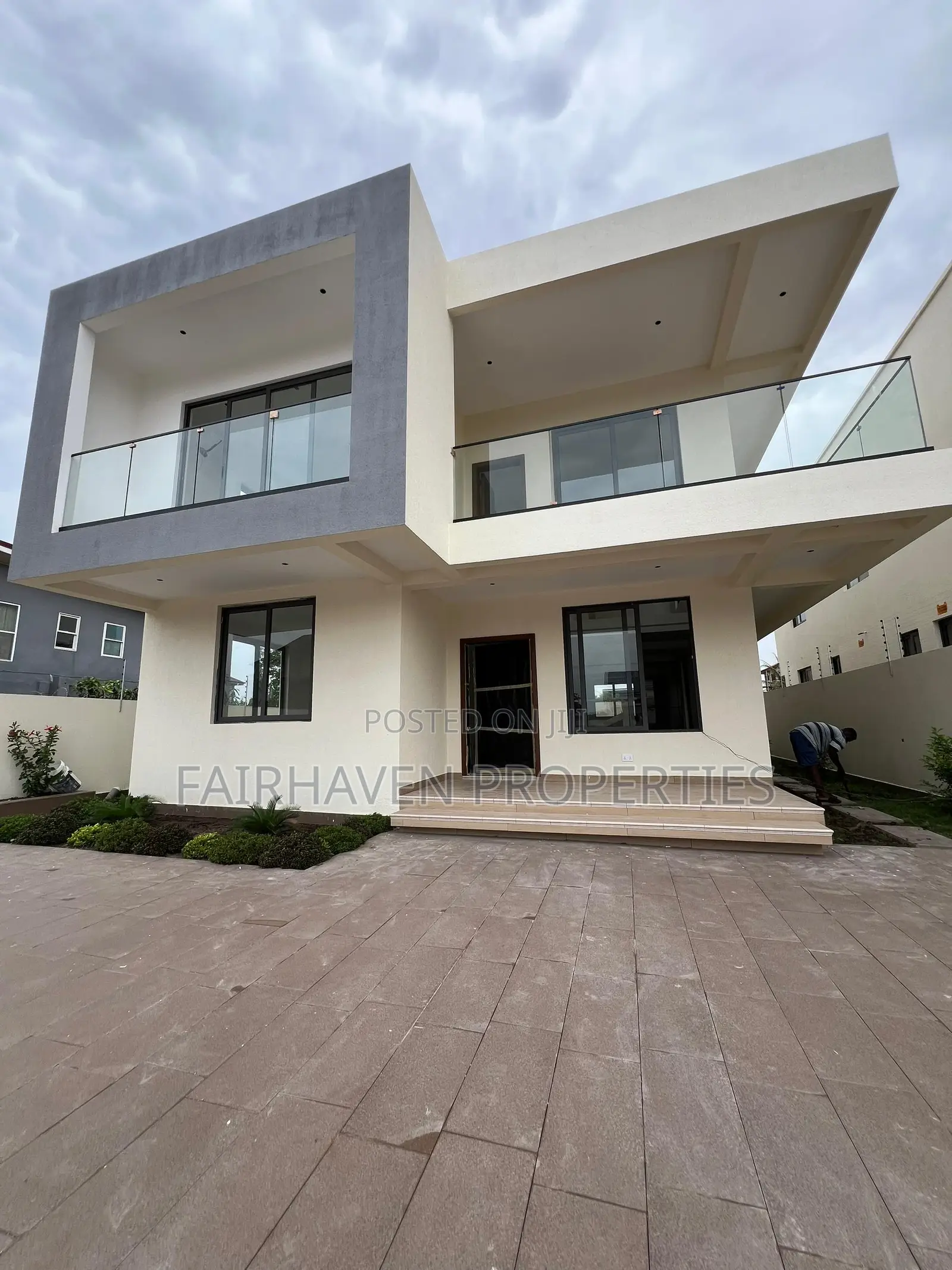 4bdrm House in Fairhaven Properties, East Legon for sale in East Legon