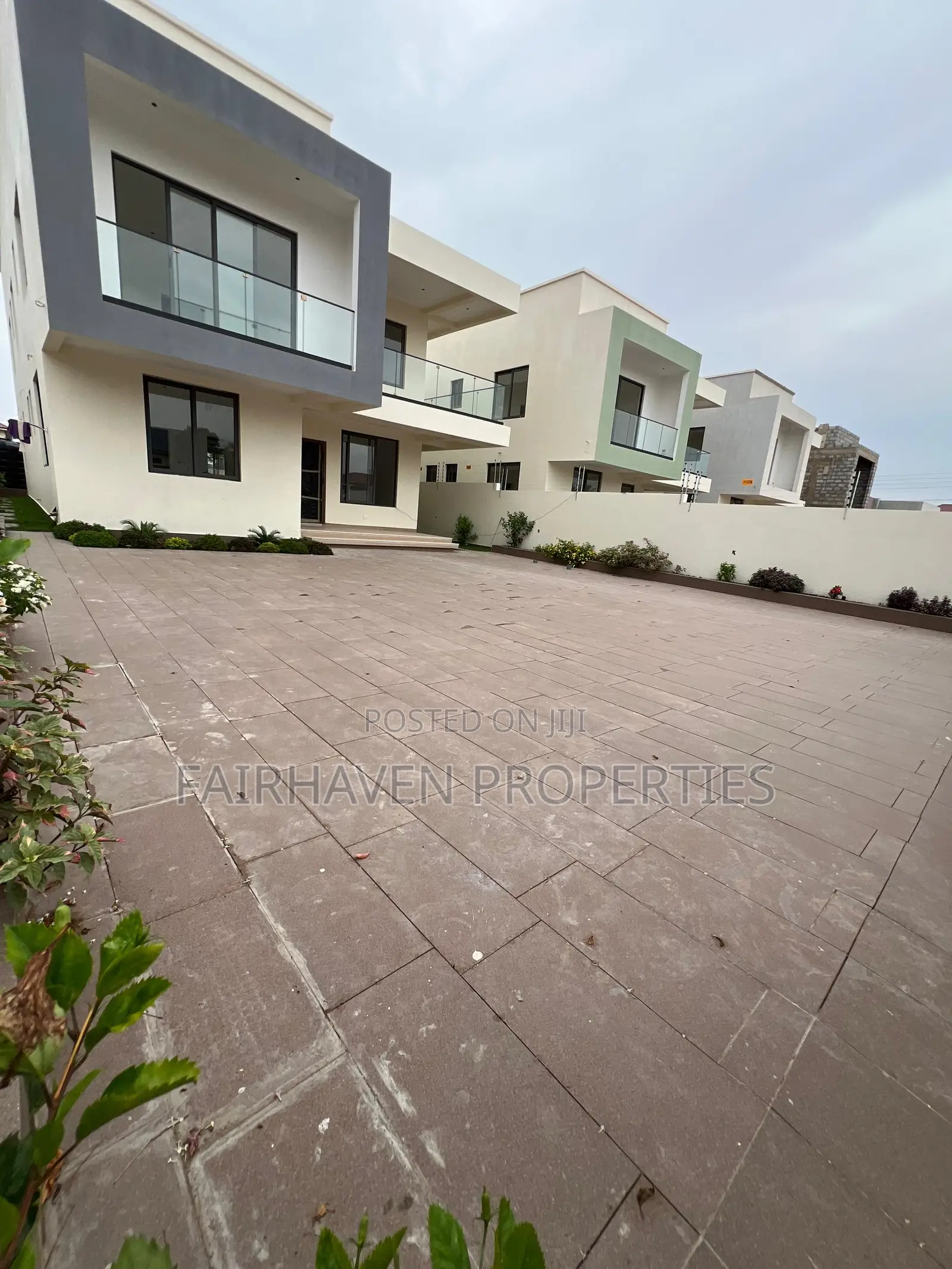 4bdrm House in Fairhaven Properties, East Legon for sale in East Legon