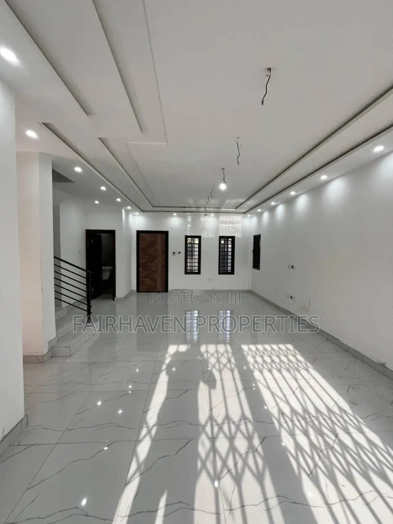 3bdrm House in Fairhaven Properties, Pokuase for sale in Pokuase