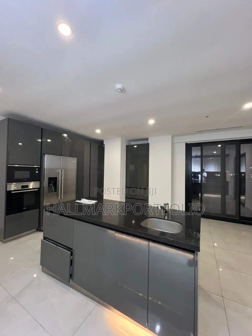 4bdrm Penthouse in Airport Residential Area for rent in Airport Residential Area