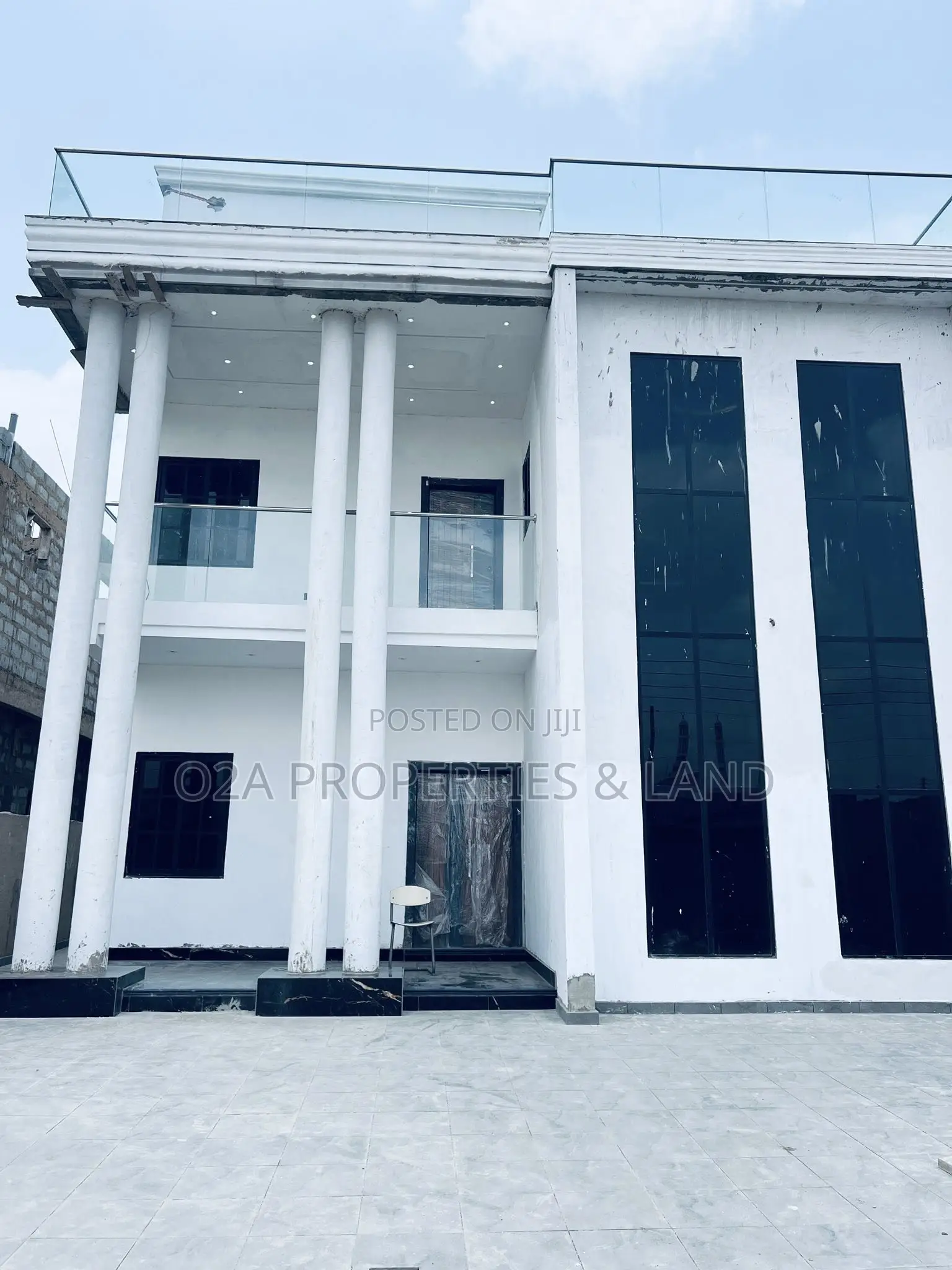 4bdrm House in Ashaley Botwe , for sale in School Junction