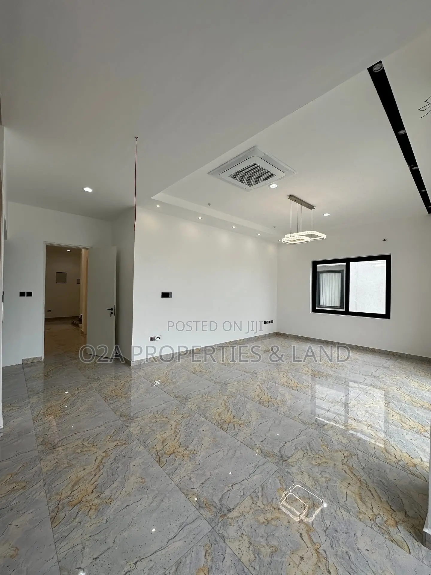 4bdrm House in East Legon, A&C Mall Area for sale in A&C Mall Area