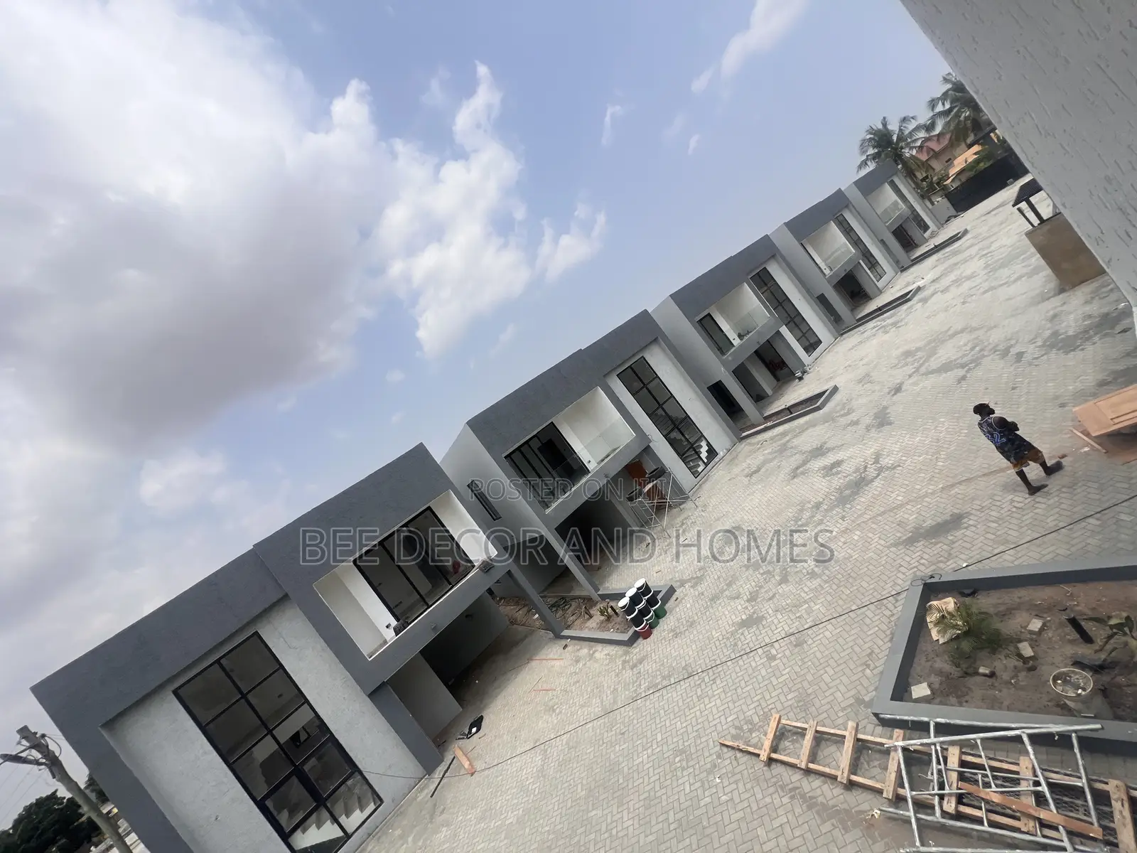 4bdrm Townhouse/Terrace in Bee Decor & Homes, North Legon for sale in North Legon