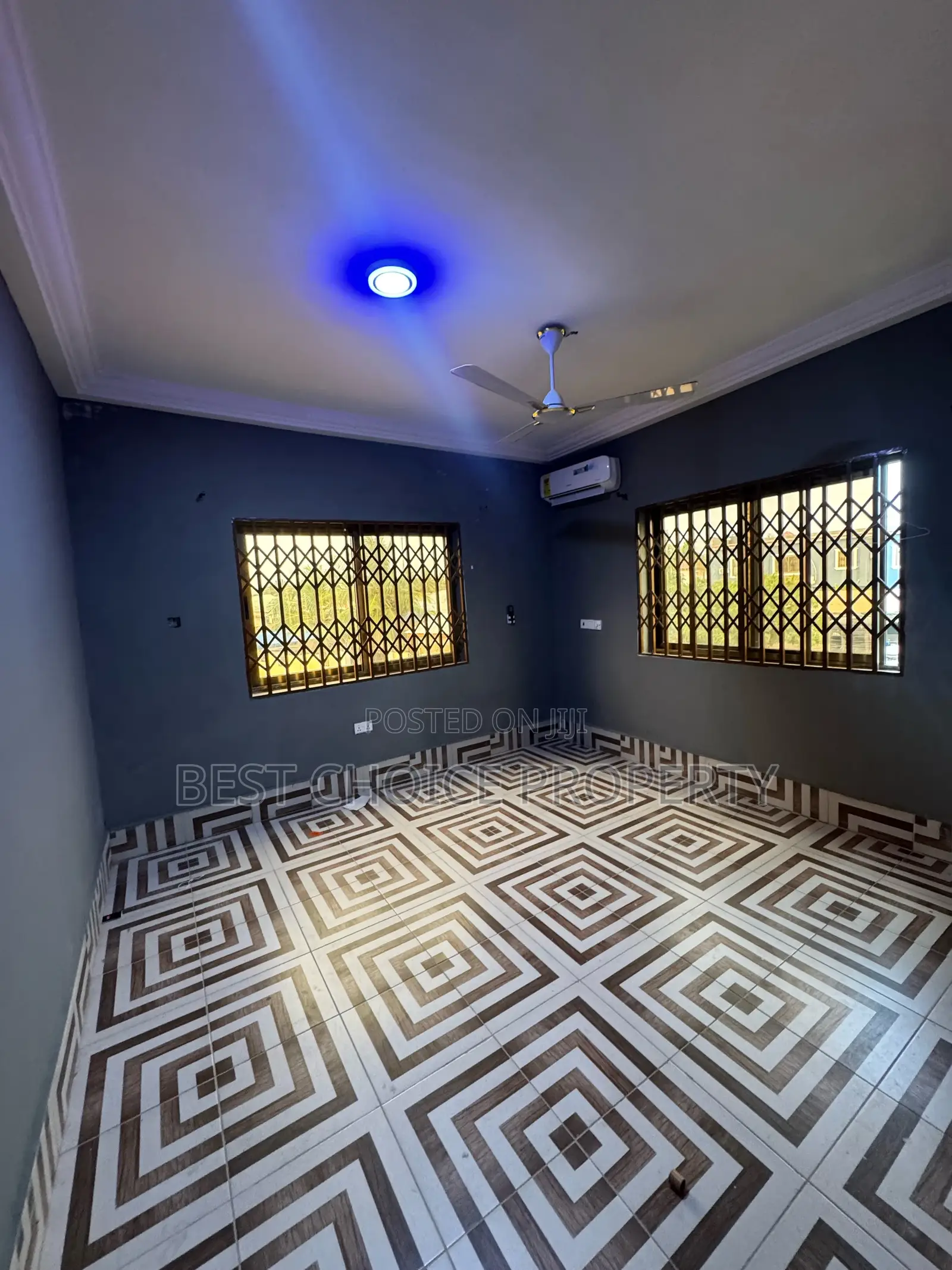Two Bedroom Apartment Lakeside Community 1 in Lake Side Estate