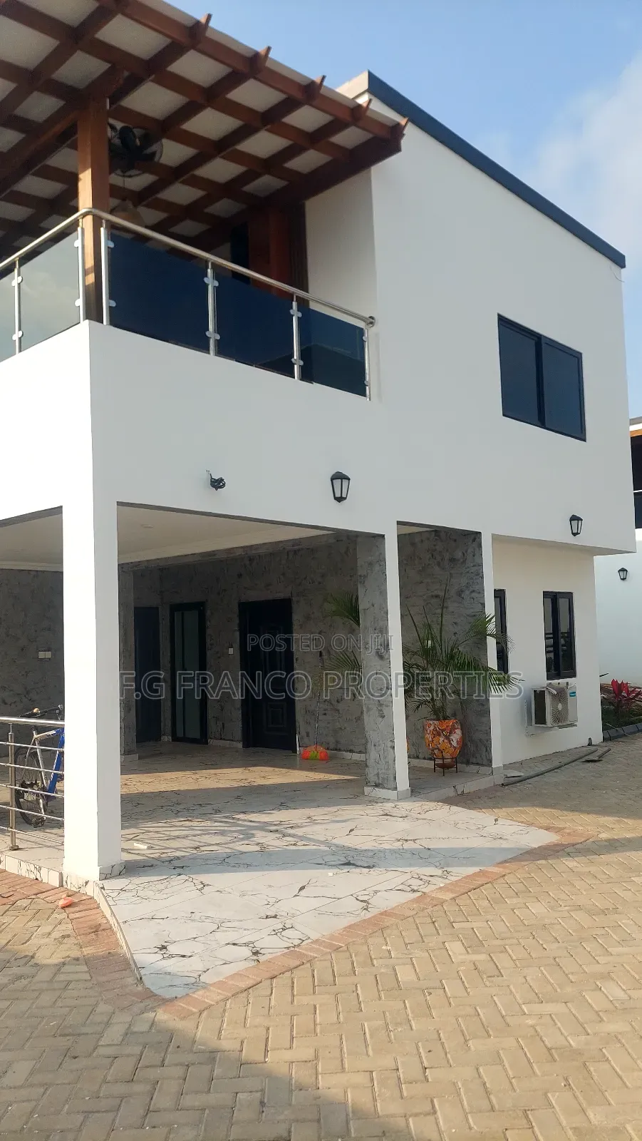 3bdrm Apartment in Kg Franco Properties, Airport Residential Area in Airport Residential Area
