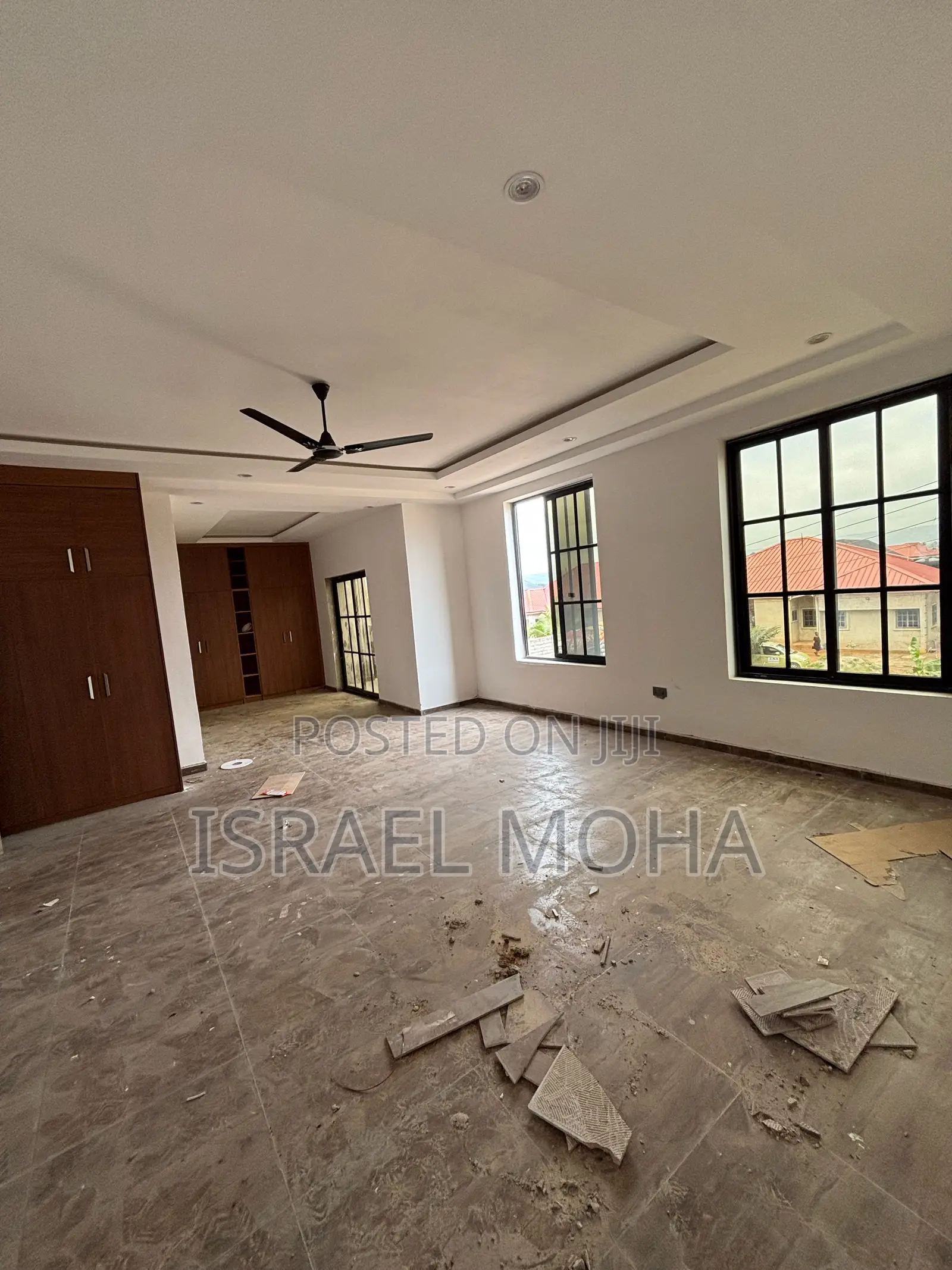 Ex 4 Bedroom House for Sale at Adenta Amrahia in Amrahia