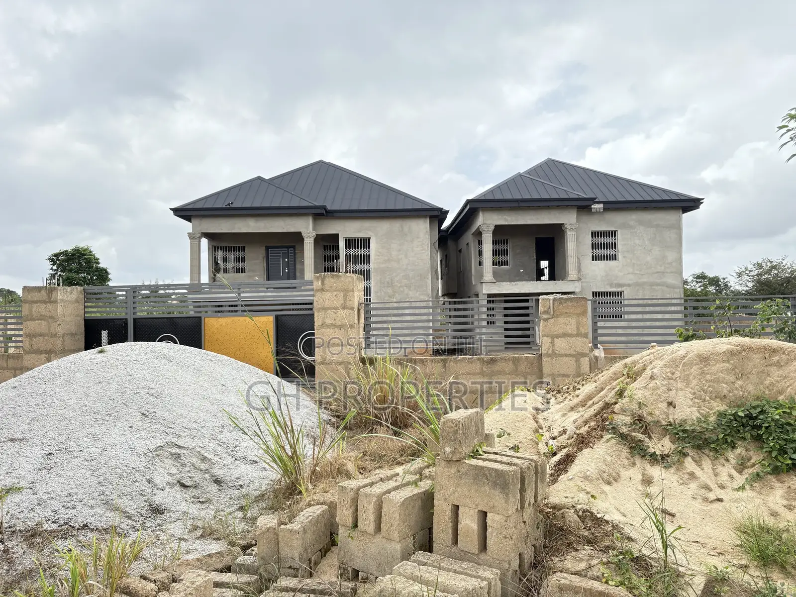 5bdrm House in Sokoban Wood Village, Kumasi Metropolitan for sale in Kumasi Metropolitan