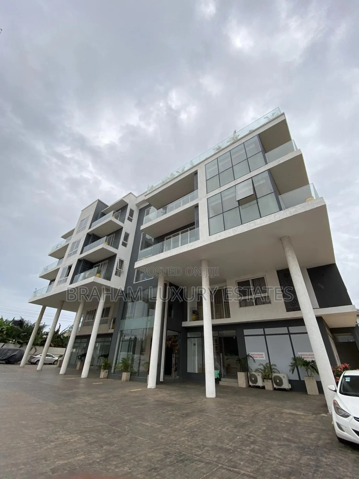 Furnished 1bdrm Apartment in Braham Luxury, Cantonments for rent in Cantonments