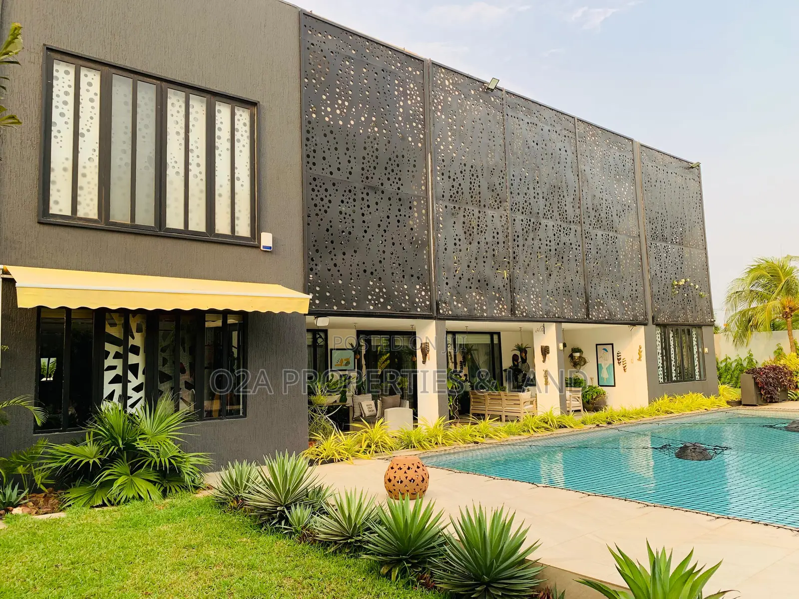 6bdrm House in Cantonments, Acquinas for rent in Acquinas