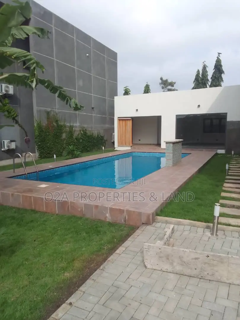 3bdrm House in Tema, Community 25 for rent in Community 25