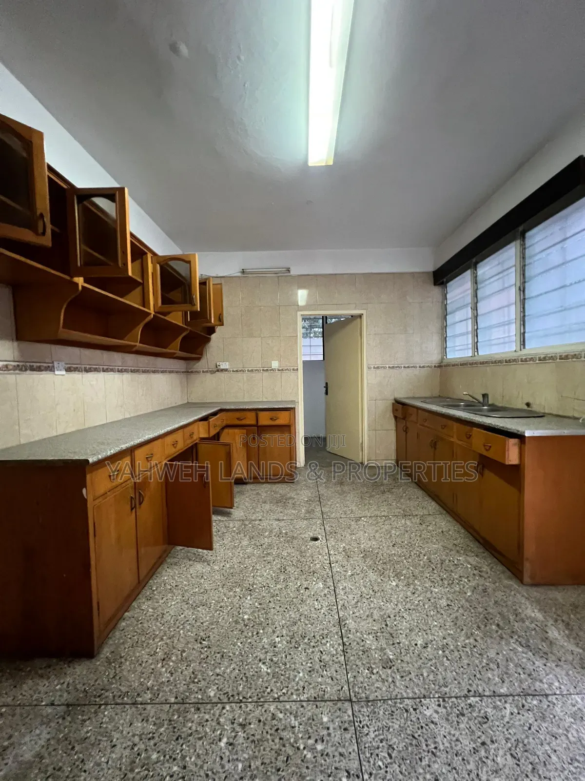 5bdrm House in Airport Residential Area for rent in Airport Residential Area