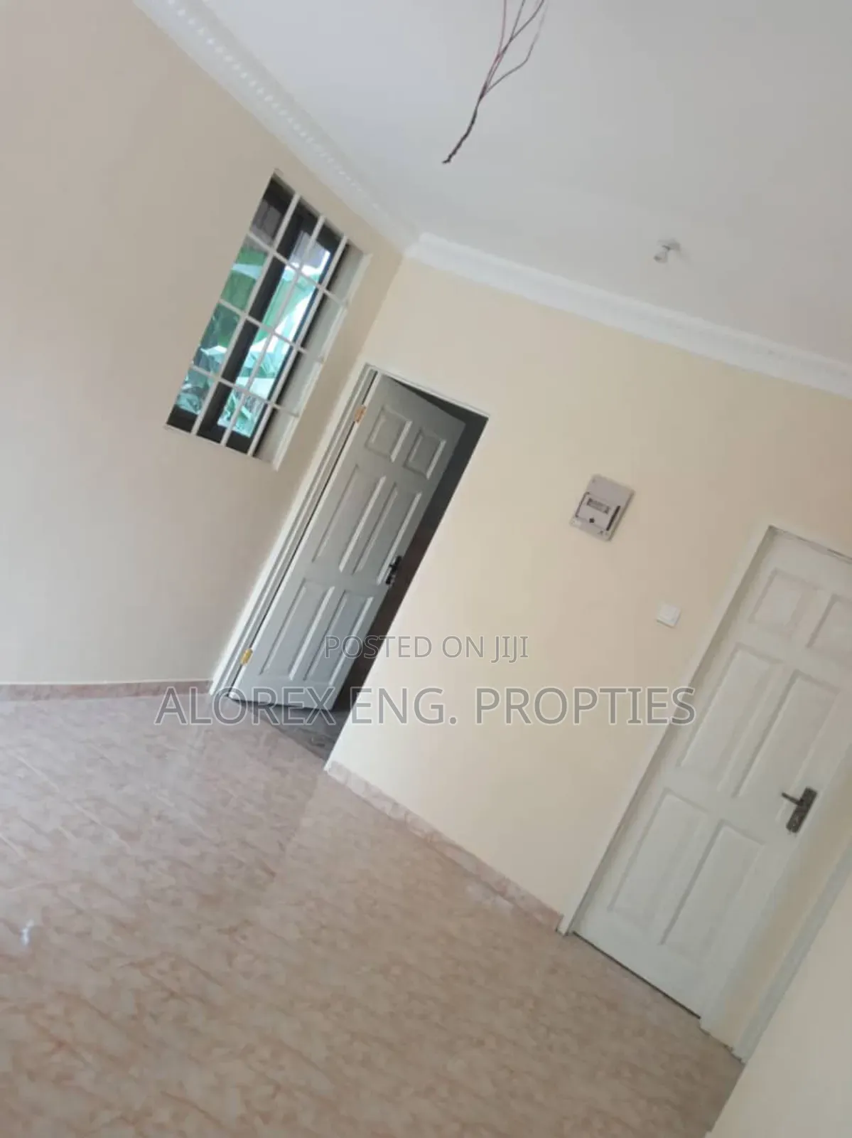 2bdrm Apartment in Amanfro, Adenta for rent in Adenta