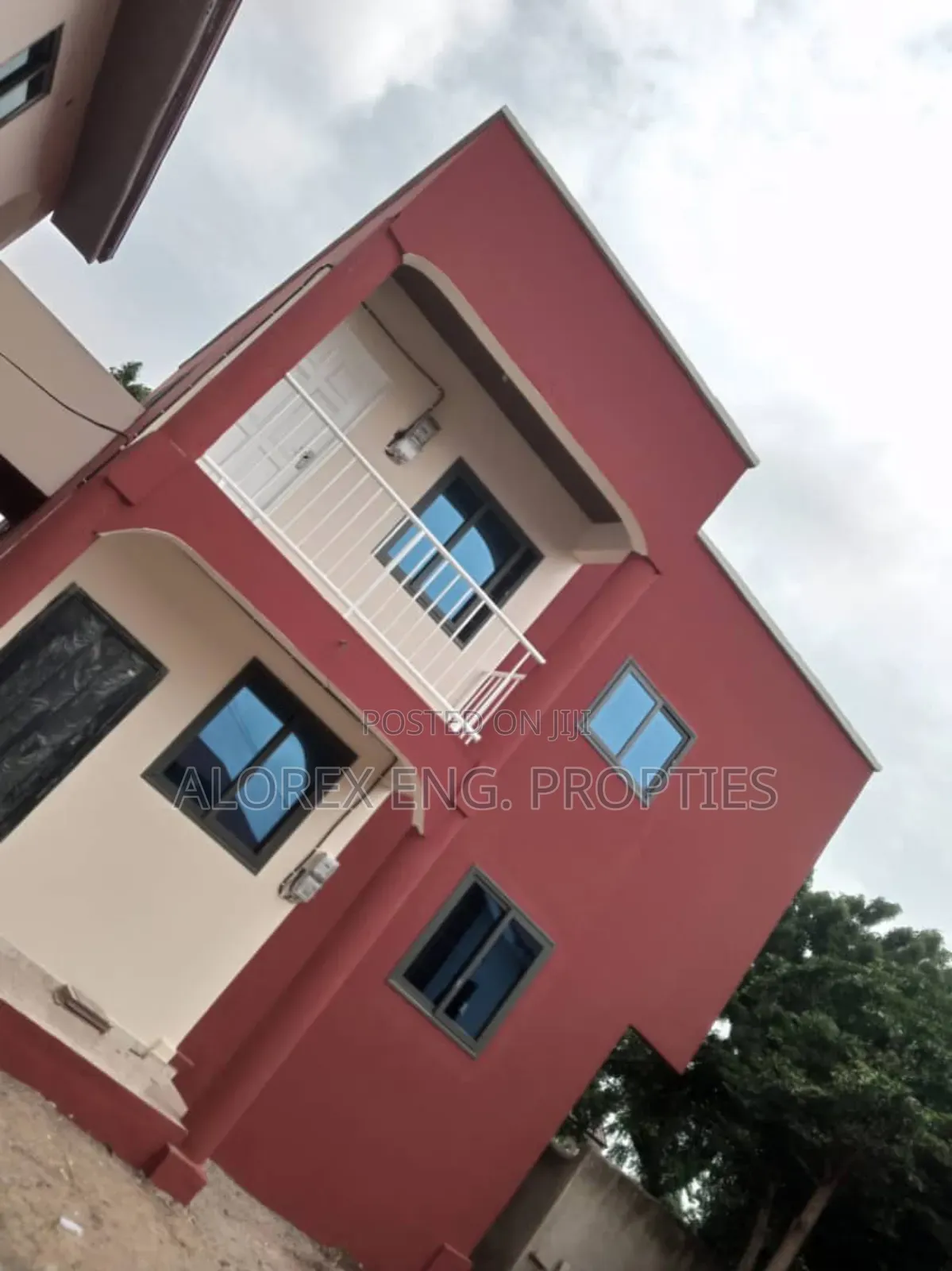 2bdrm Apartment in Amanfro, Adenta for rent in Adenta