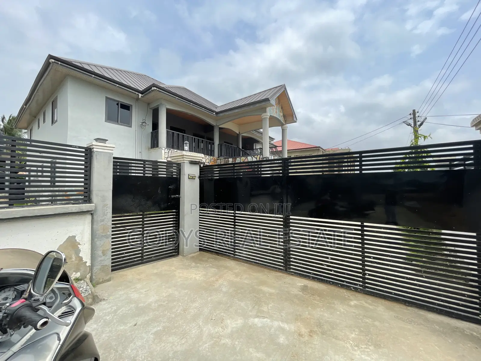 3bdrm Apartment in Lamptey, Kasoa for rent in Kasoa