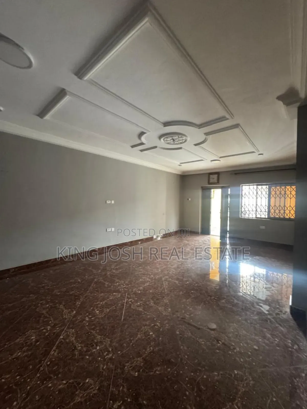 3bdrm Apartment in Lashibi, Klagon, Spintex for rent in Spintex