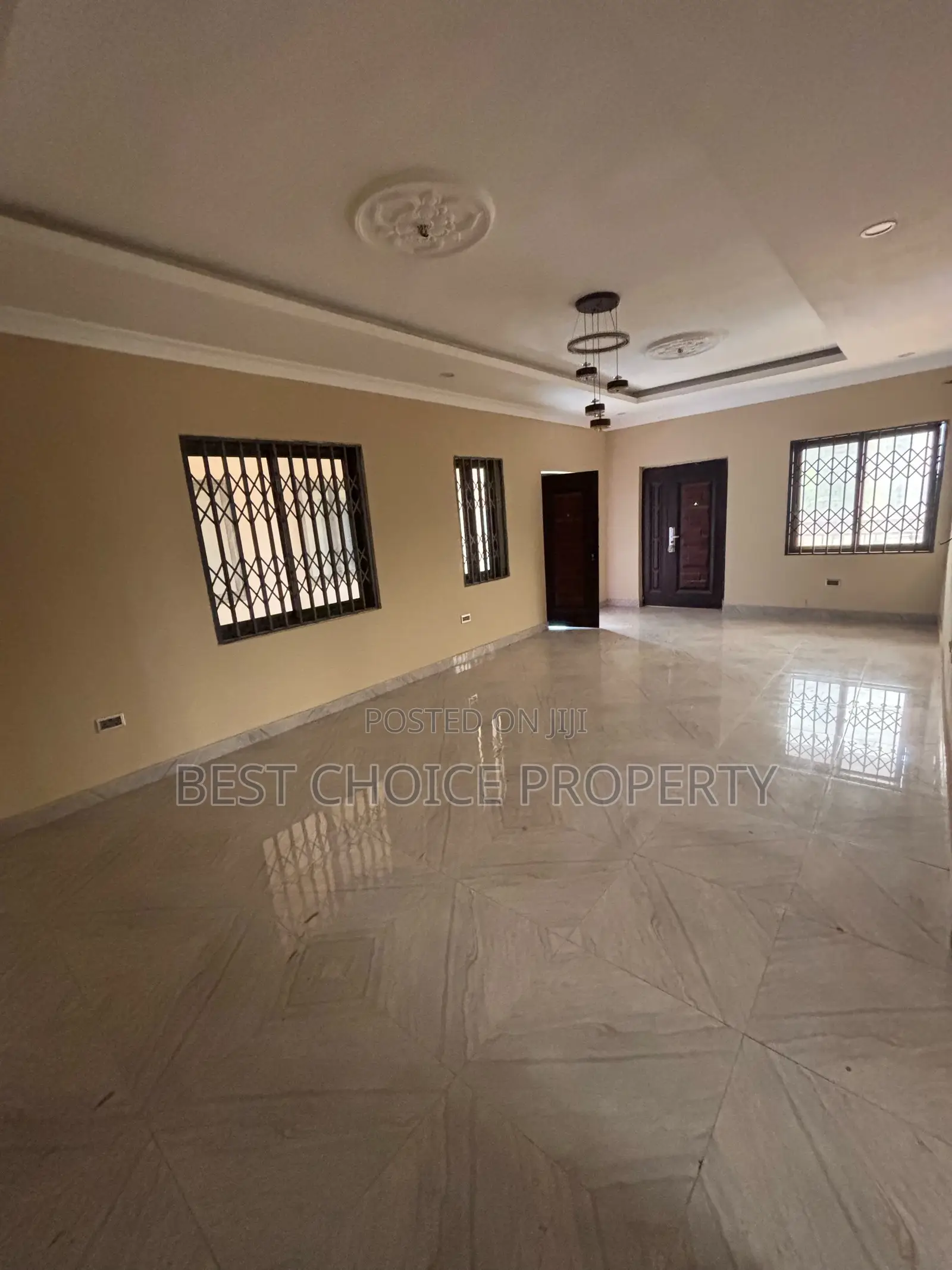 Ex Two Bedroom Apartment in Frafraha