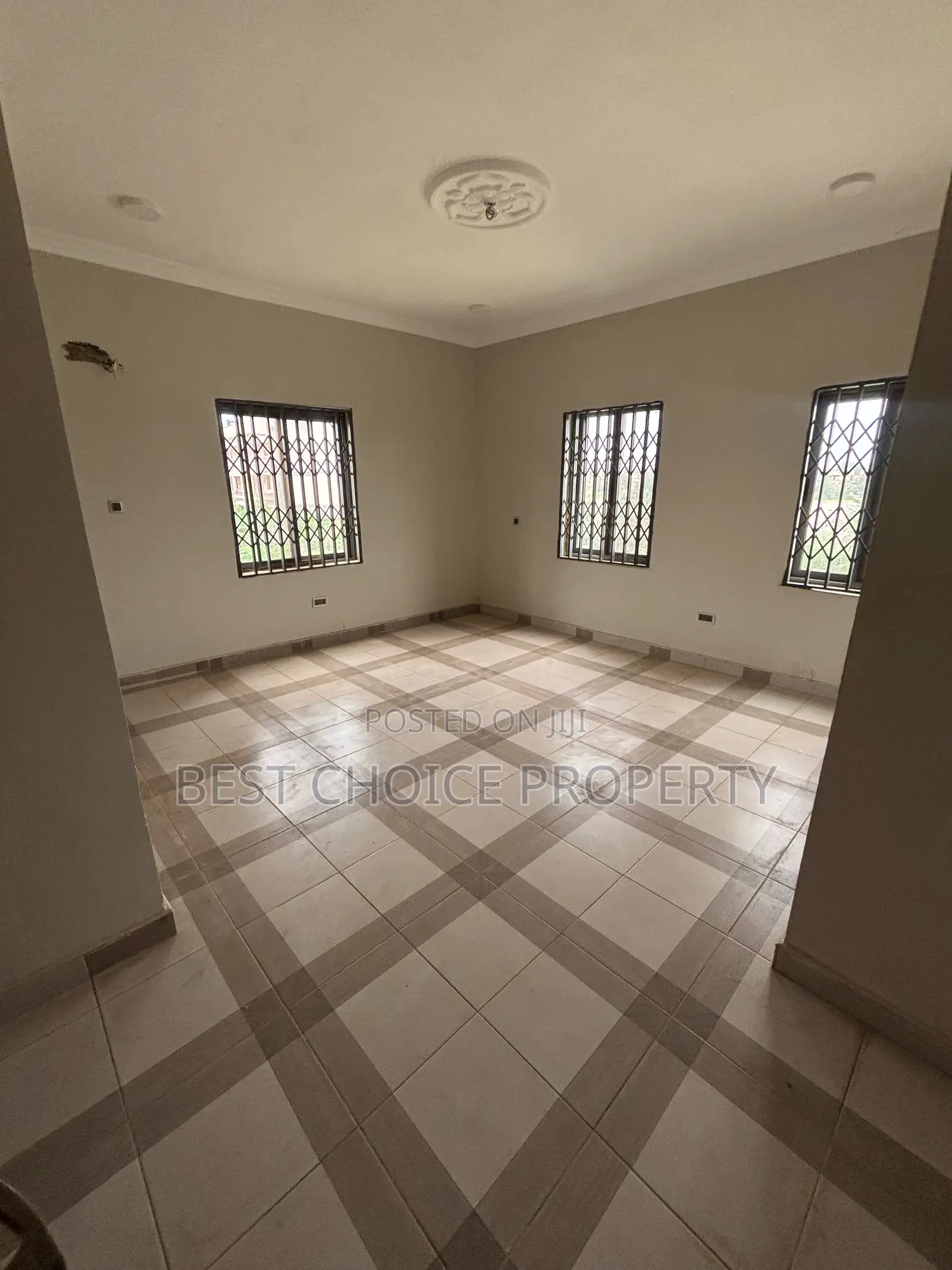 Ex Two Bedroom Apartment in Frafraha