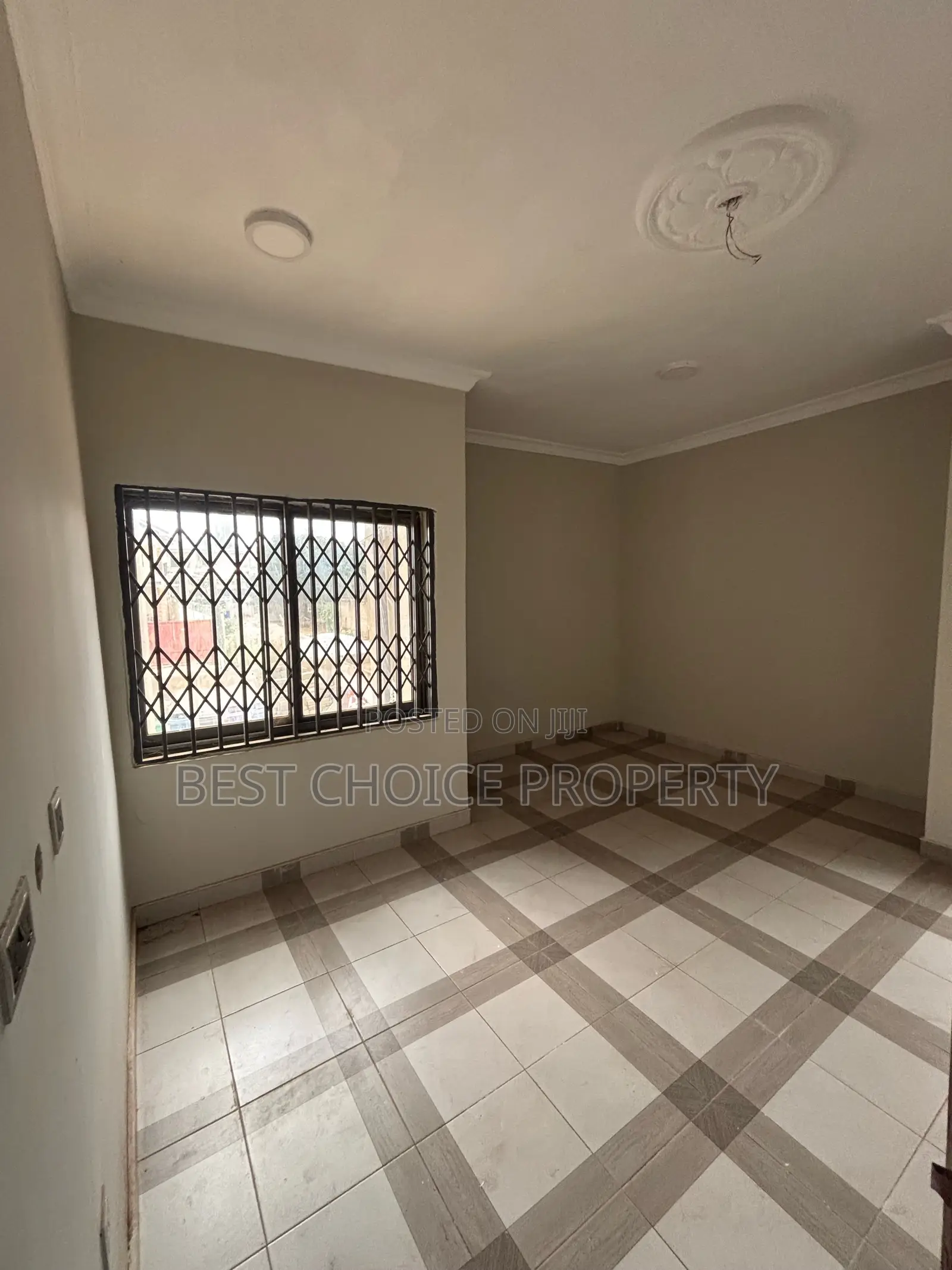 Ex Two Bedroom Apartment in Frafraha