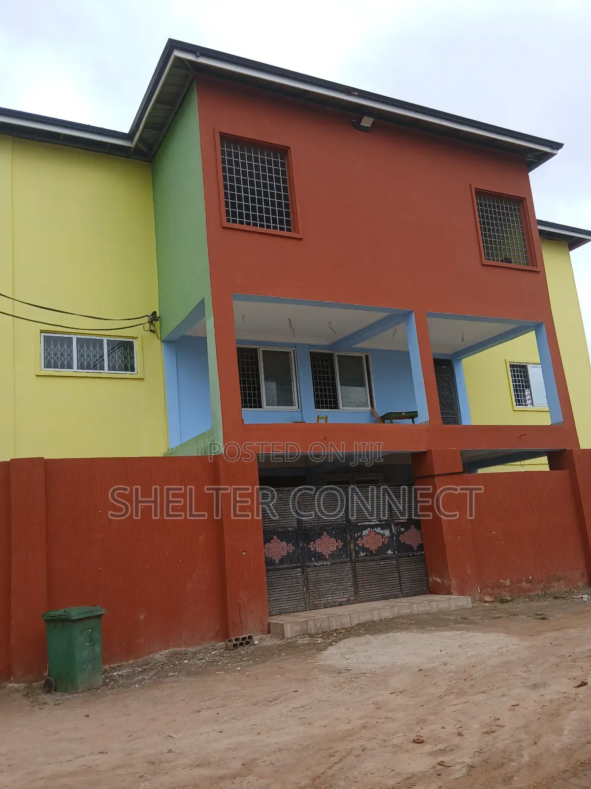 20bdrm Apartment in Teiman, Oyarifa for sale in Oyarifa