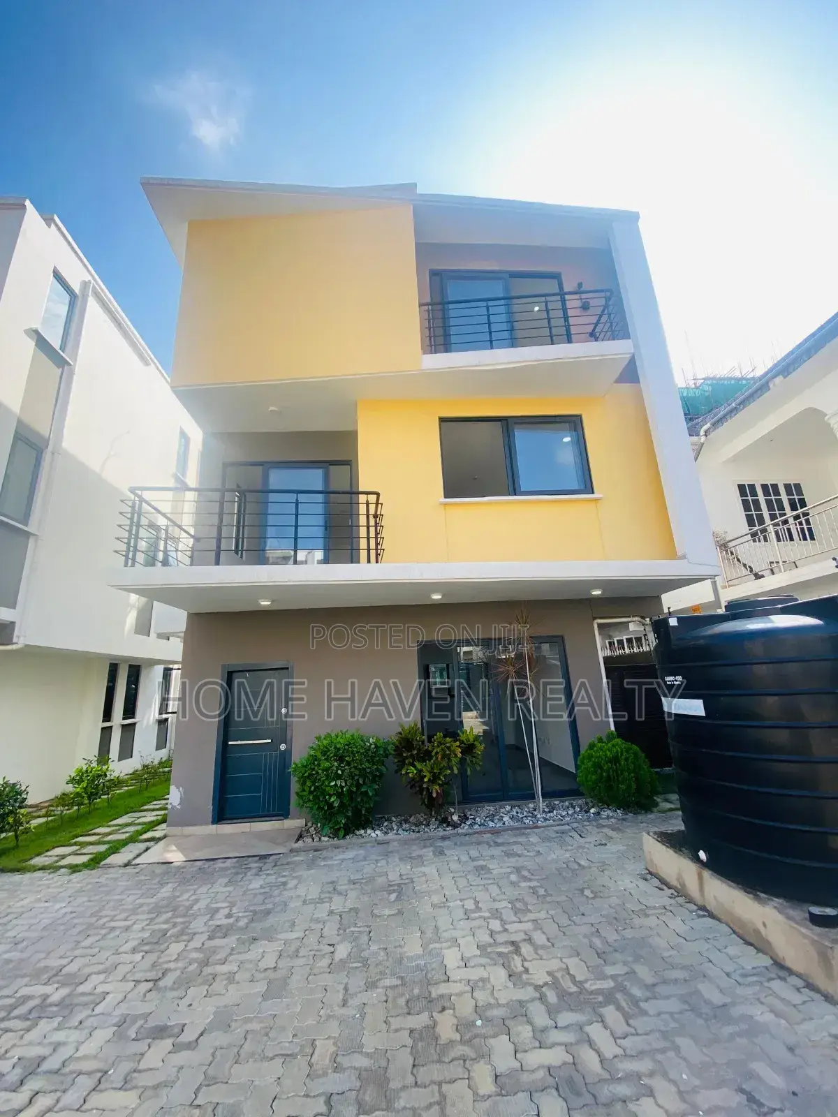 3bdrm Townhouse / Terrace in East Airport, Tseaddo for rent in Tseaddo