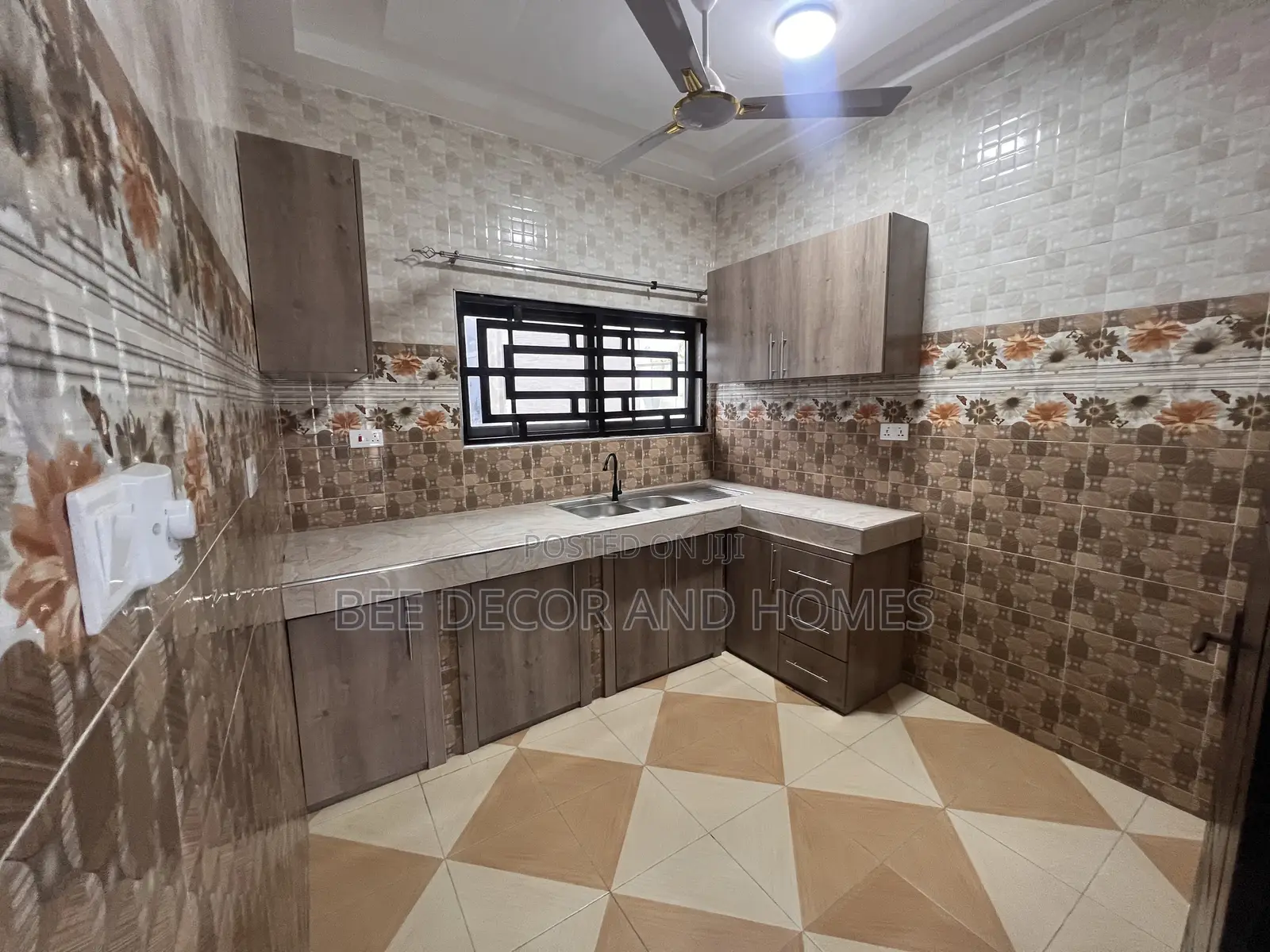 2bdrm Apartment in Bee Decor & Homes, Agbogba for rent in Agbogba