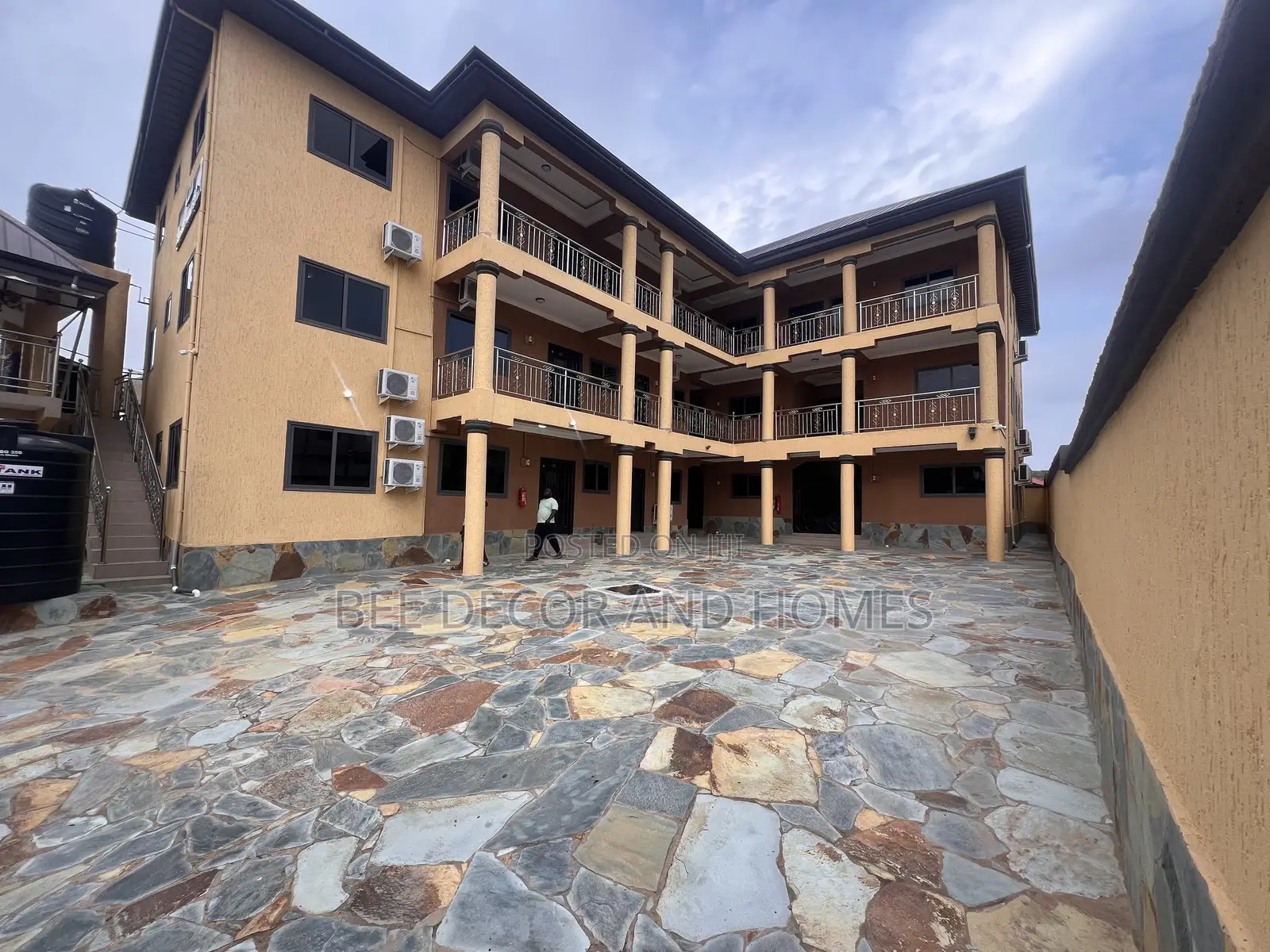 2bdrm Apartment in Bee Decor & Homes, Agbogba for rent in Agbogba