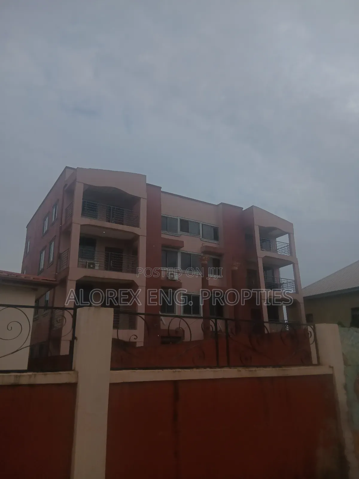 2bdrm Apartment in Agbogba Junction, Abokobi for rent in Abokobi