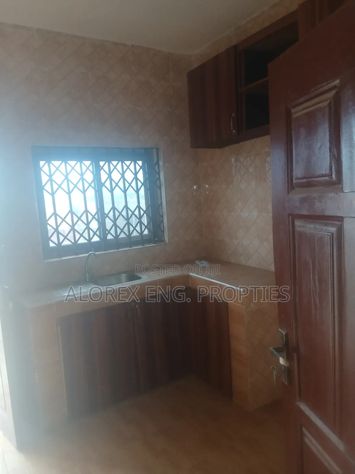 2bdrm Apartment in Agbogba Junction, Abokobi for rent in Abokobi