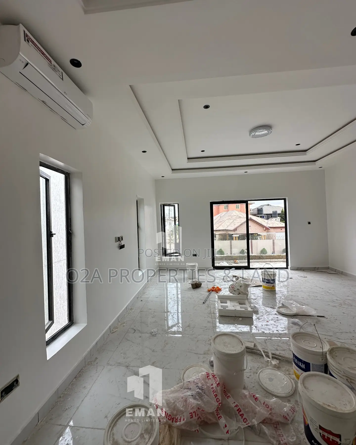 4bdrm House in East Legon, American House for sale in American House
